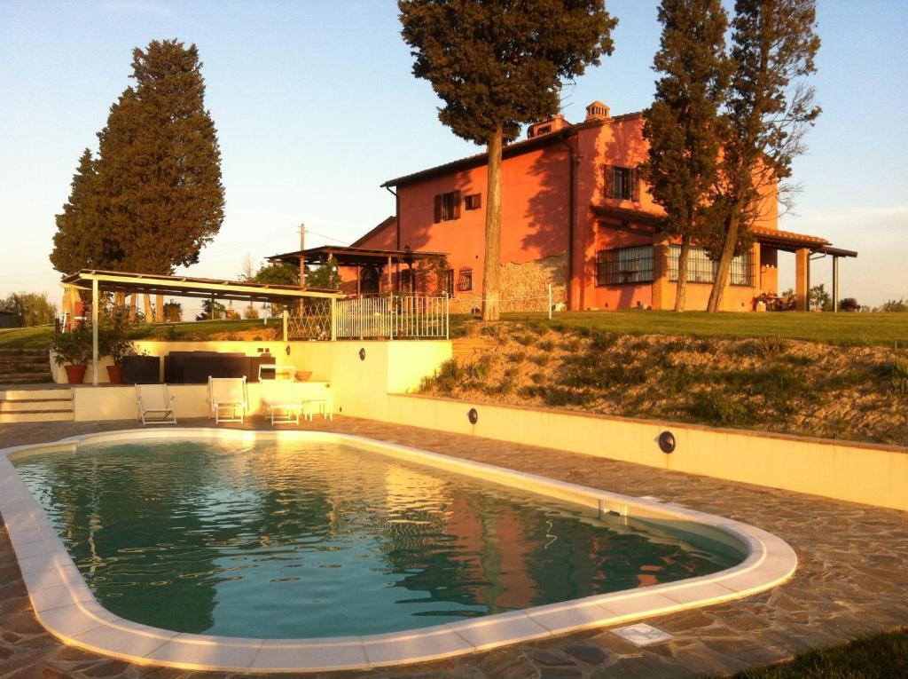 Вилла Azienda Agrituristica Bellavista Монтеспертоли Экстерьер фото