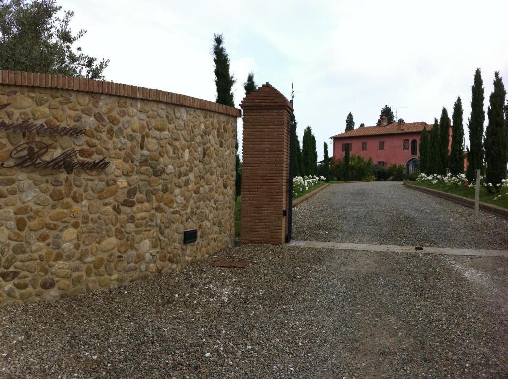 Вилла Azienda Agrituristica Bellavista Монтеспертоли Экстерьер фото
