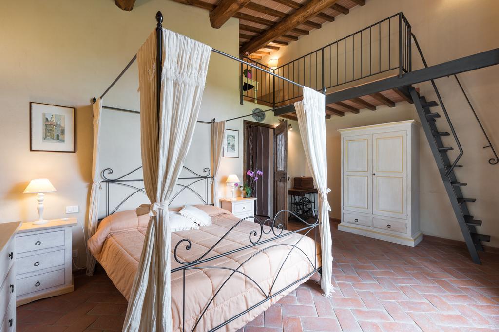 Вилла Azienda Agrituristica Bellavista Монтеспертоли Экстерьер фото
